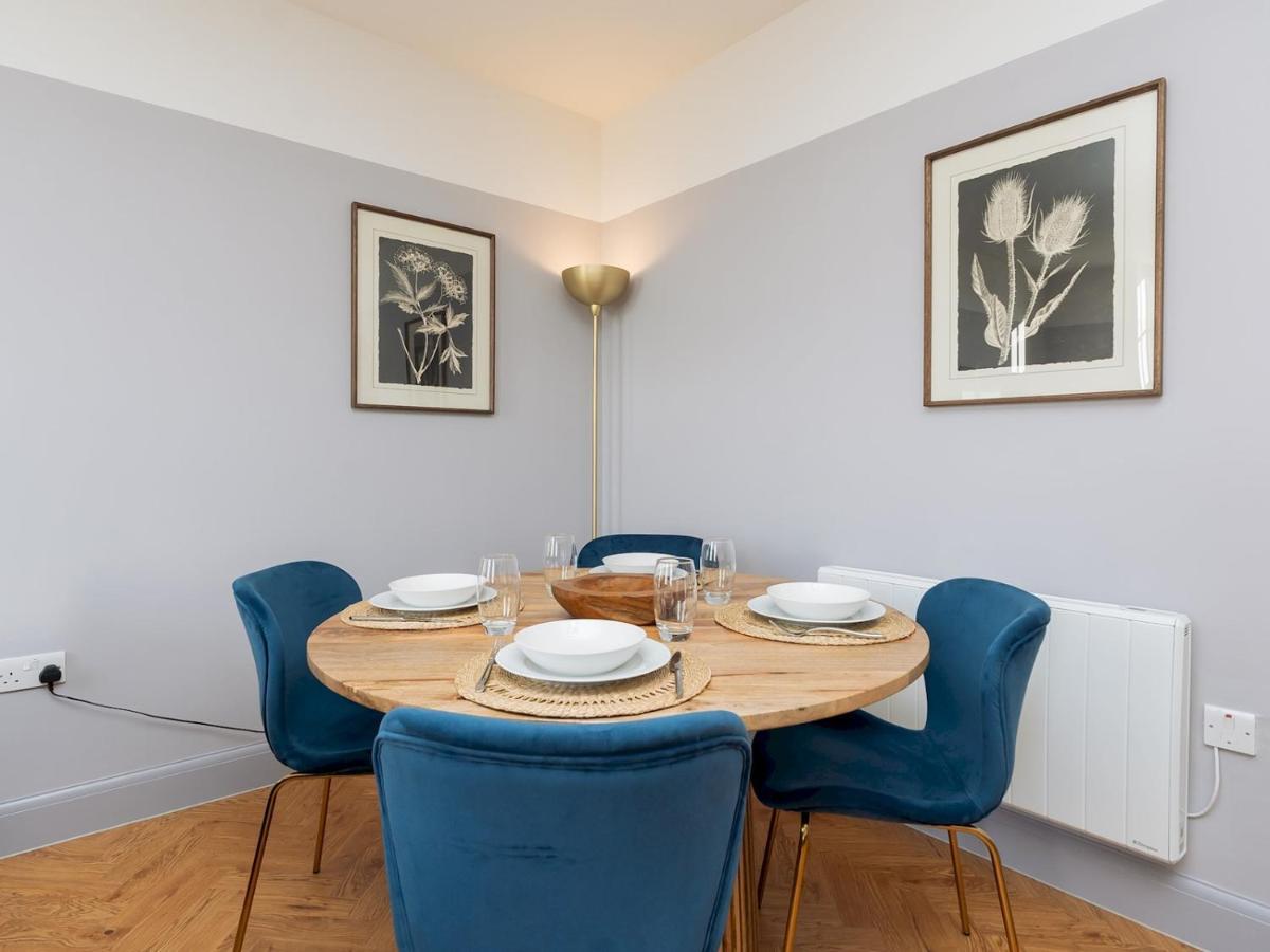 Pass The Keys Stunning 2 Bed Retreat In The Heart Of Bath Apartment Exterior photo